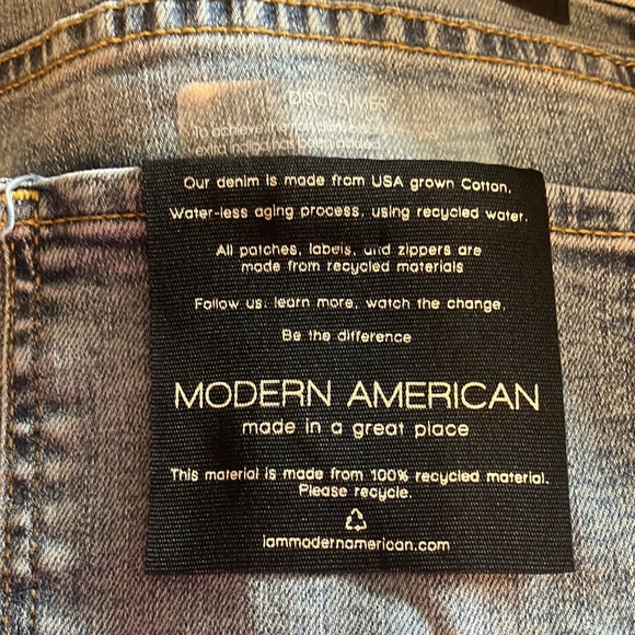 MODERN AMERICAN Women’s Venice Low Rise Wide Leg Distressesd Jeans. Size 30. - Picture 6 of 13